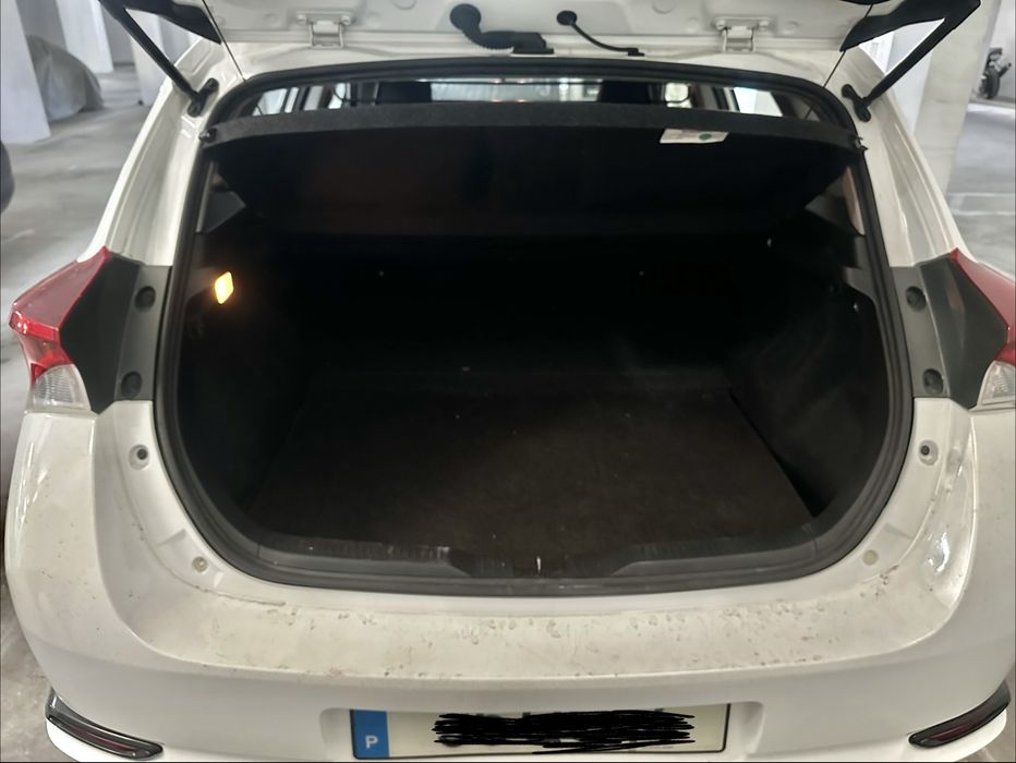 Toyota Auris comercial 1.4 Diesel