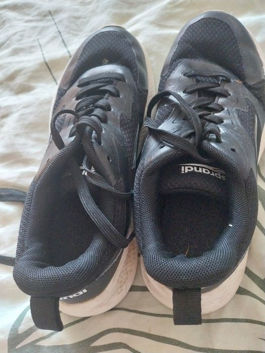 Sprzedam buty dla chlopaka