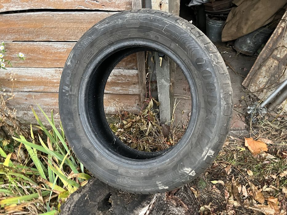 Шина Goodyear 195/60 R15