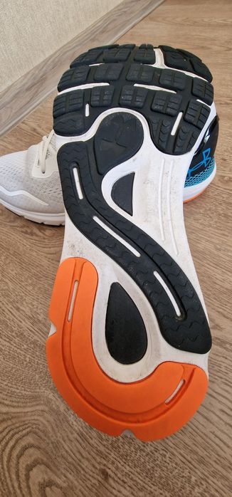 Кросівки оригінальні чоловічі 48/49 розмір