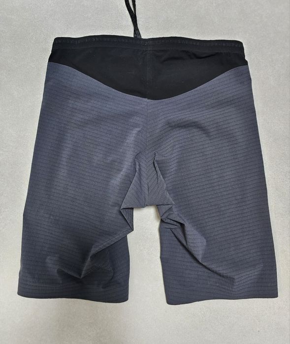 ARENA Racing PowerSkin spodenki triathlonowe Carbon Pro roz.S