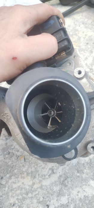 Турбина на touareg 059145874t