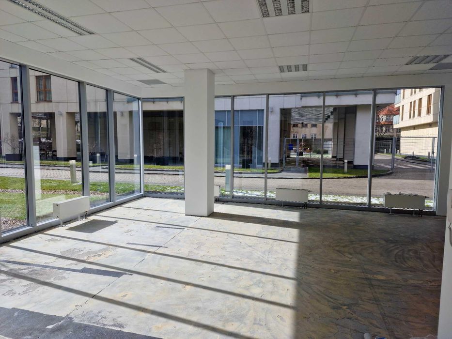 Lokal parterowy 66mkw