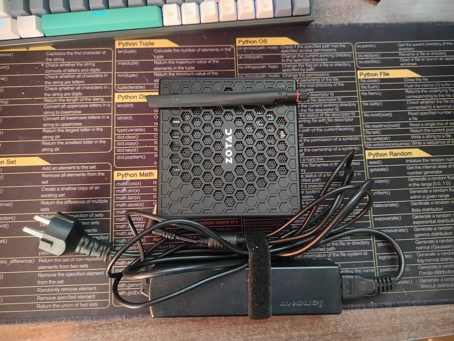 Міні-ПК ZOTAC ZBOX / Повний комплект / 4 ядра / 4GB RAM / SSD 120GB WD