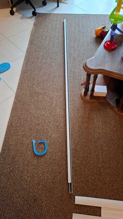 Calha lateral para estores com pelúcia