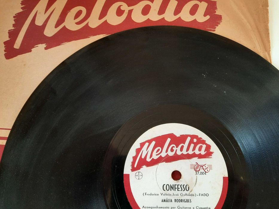 AMÁLIA  - Confesso/ Sabe-se lá  - disco de 10"