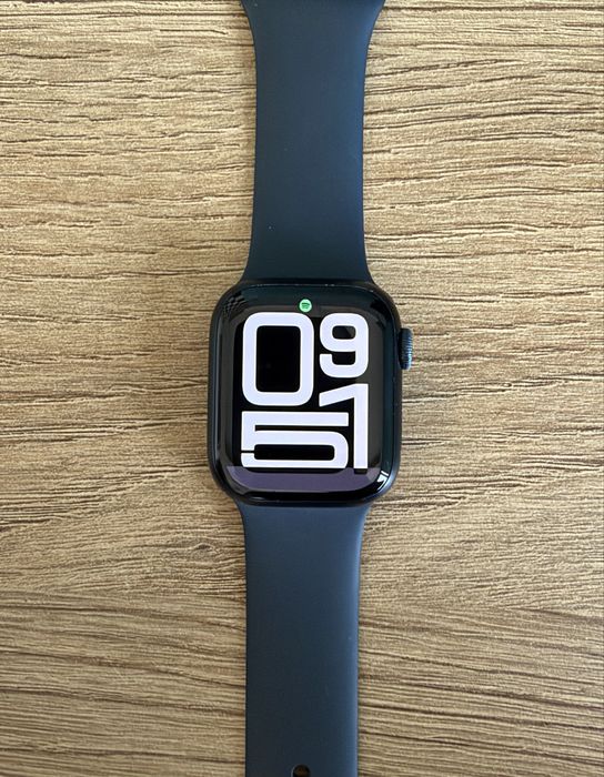Smartwatch Apple Watch Series 8 (GPS + Cellular) Czarny
