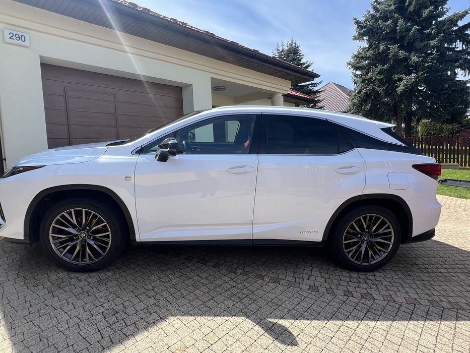 Samochód osobowy Lexus RX450H