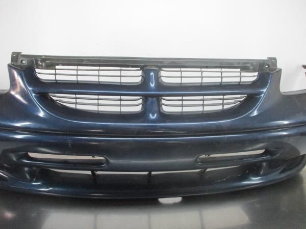 Pára-choques frente CHRYSLER Voyager / Grand Voyager III (GS)