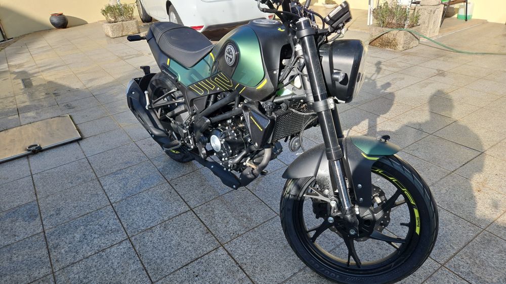 Benelli leoncino 125