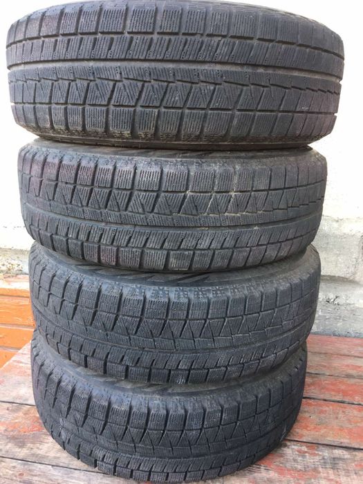 Зимові шини Bridgestone Blizzak REVO GZ 195/65 R15 з дисками