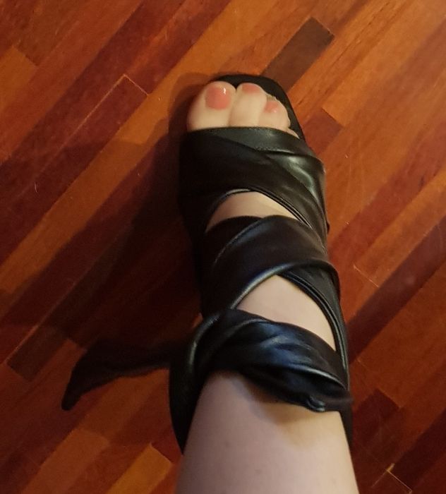 Szpilki Topshop 37, skóra naturalna