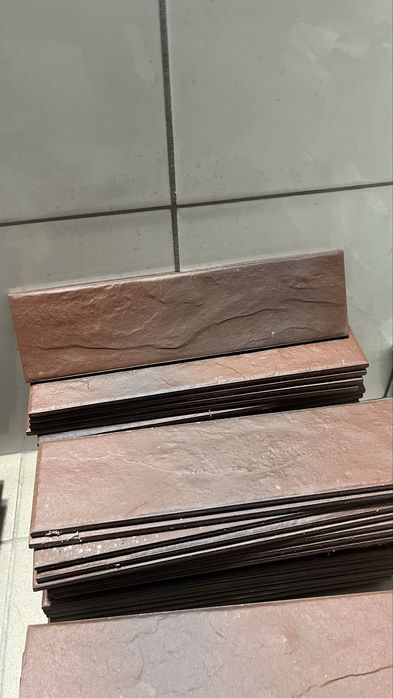 Mrozoodporne klinkierowe płytki elewacyjne.