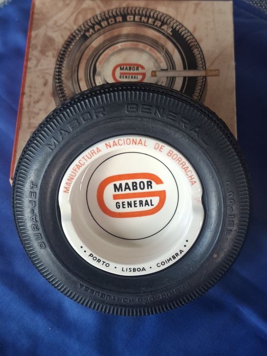 Cinzeiro pneu Mabor General .