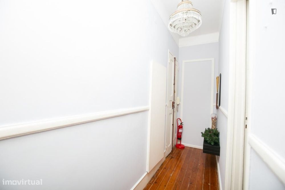 Apartamento com 1 quartos - localizado em Arroios Lisbon