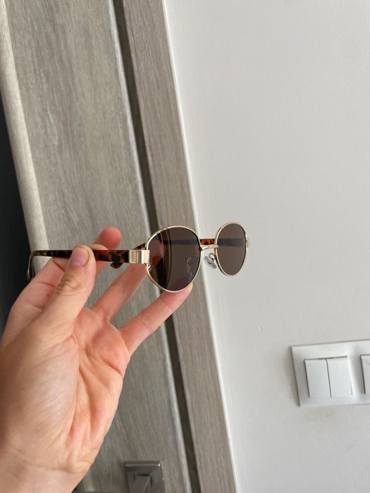 Nowe okulary przeciwsłoneczne dla kobie