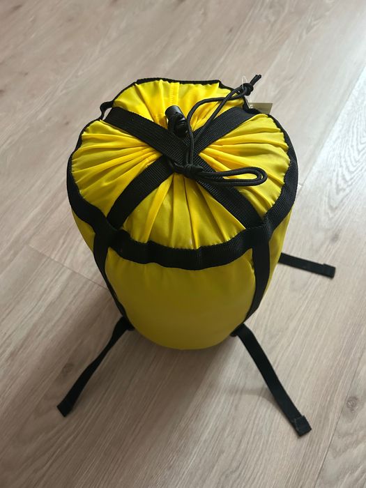 Спальний мішок з компресійним чохлом для туризму