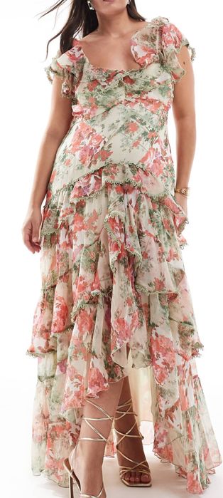 Piekna koronkowa sukienka PLUS SIZE