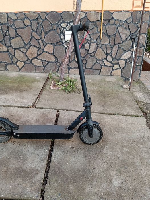 Продам Самокат Senkor