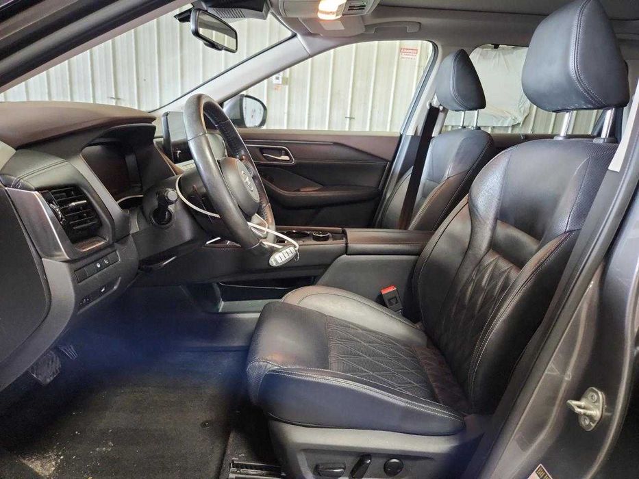Nissan Rogue Platinum 2021 -