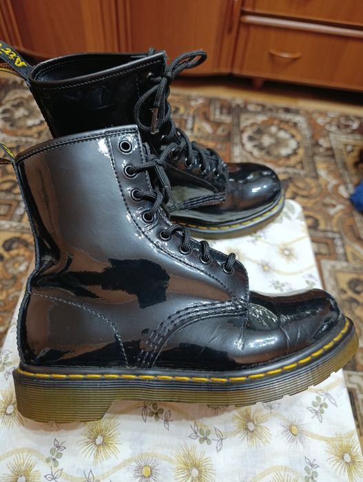 Продам женские ботинки Dr.Martens 1460 w