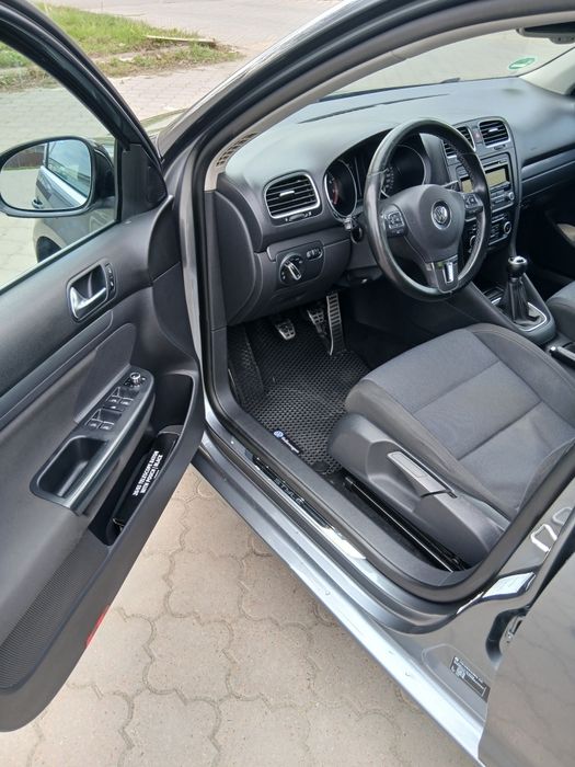 Продам гольф6  2011р 1.2 бензин