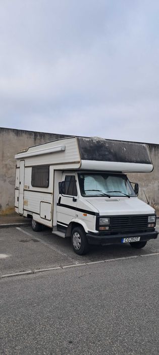 Autocaravana Peugeout j5