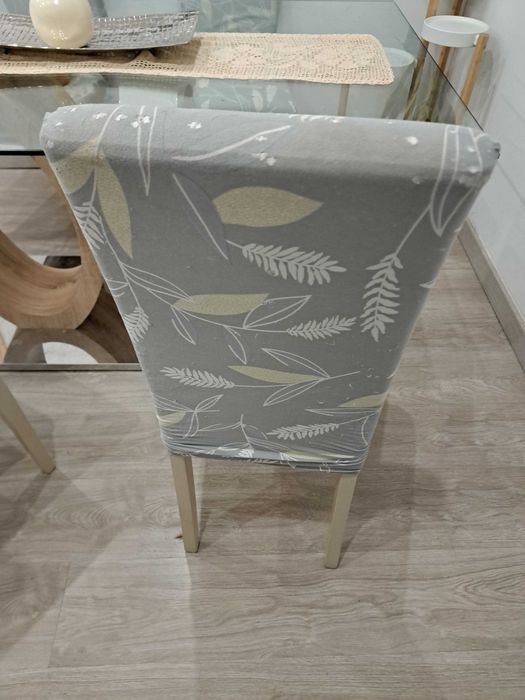 Mesa de jantar de vidro + cadeiras