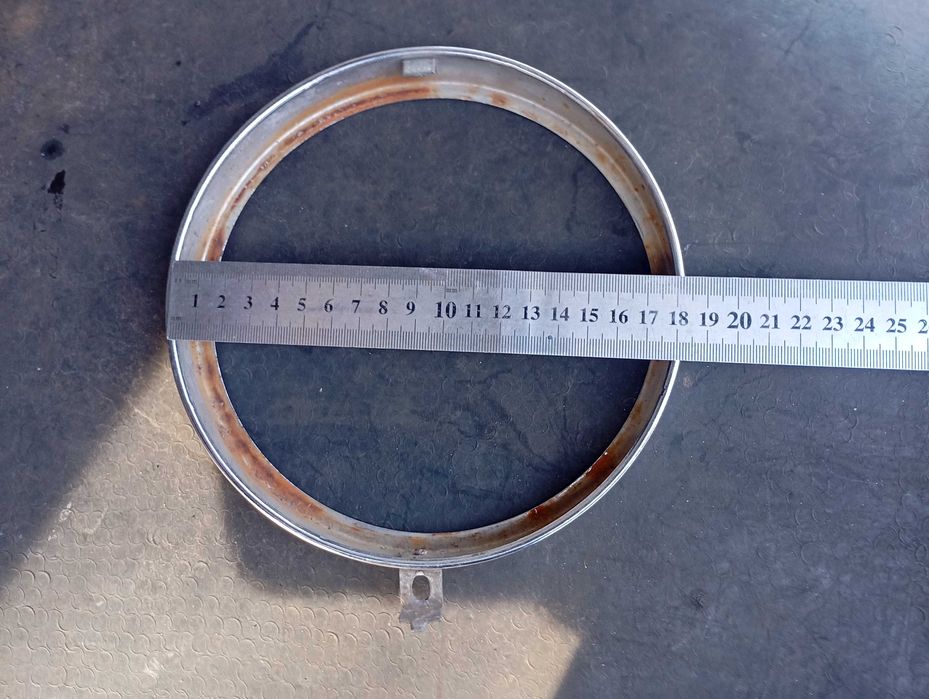 Ободок фары Иж Минск