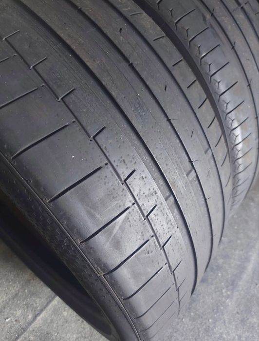 Continental Sport Contect 295 35 R23