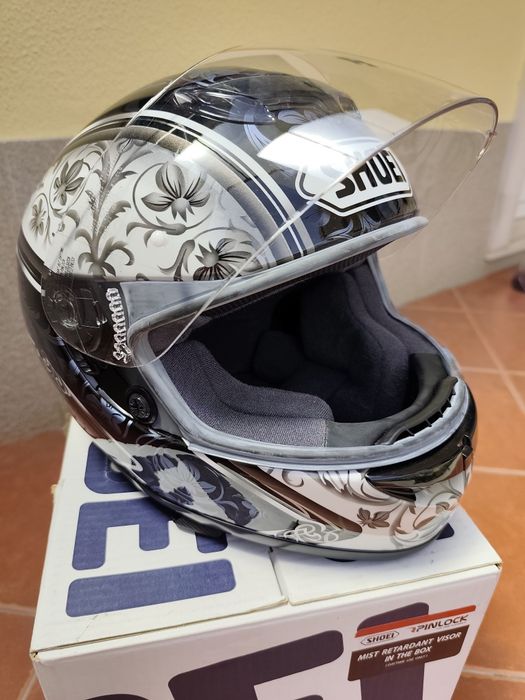 Capacete SHOEI de senhora