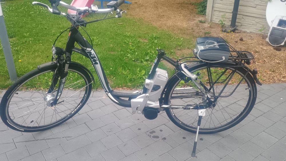 Rower elektryczny KTM