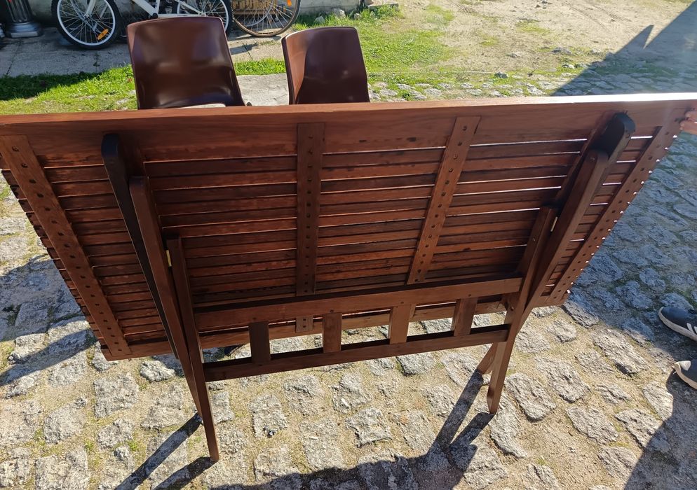 Mesa retangular de abrir