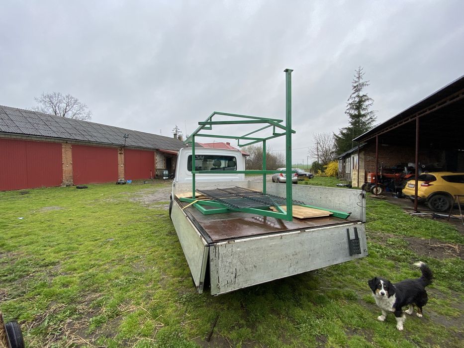 Pranie tapicerki,transport oraz montaz mebli na wymiar