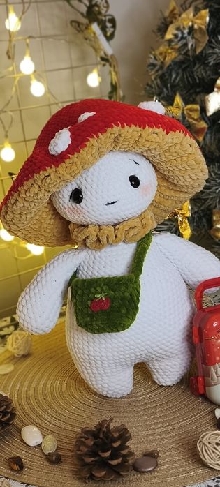 Muchomorek, miś, grzyb maskotka szydełkowa