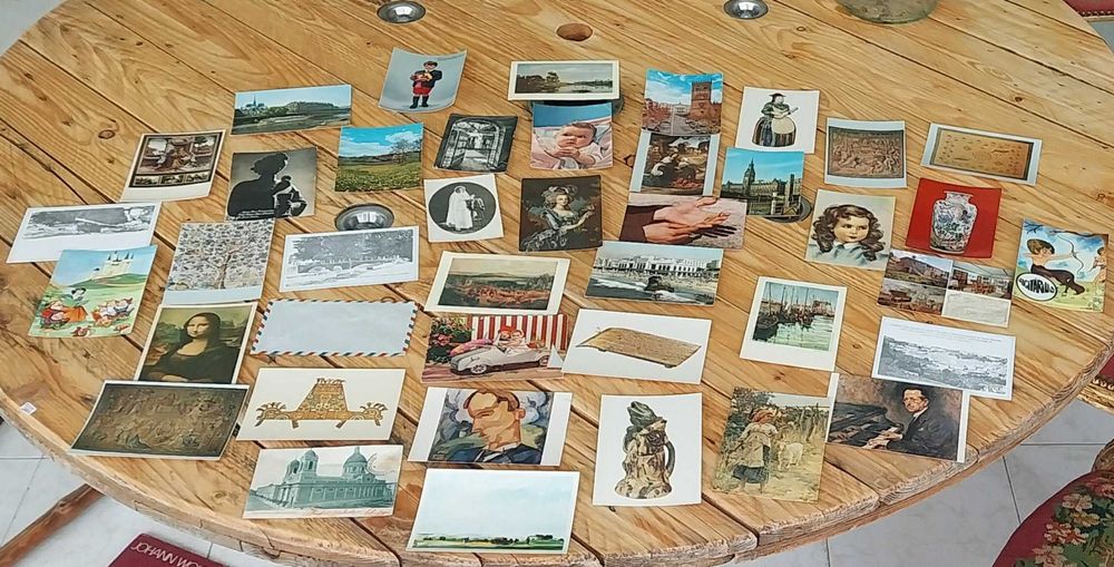 Cerca de 40 Postais Vintage / Antigos (Circulados, outros não) Selados