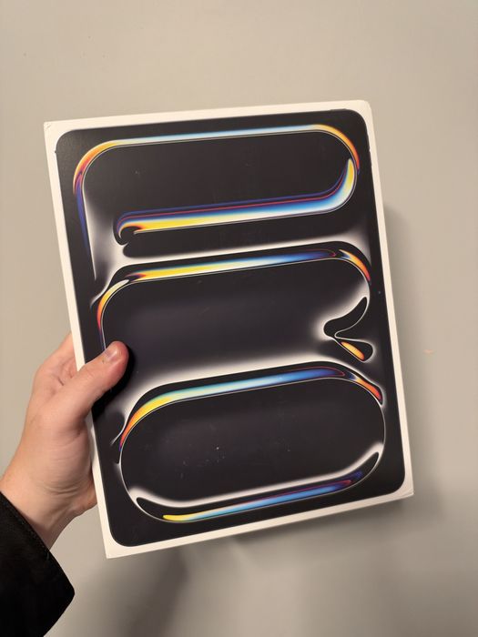Apple iPad Pro 13 256GB, Space Black, Wi-Fi + LTE (M5)