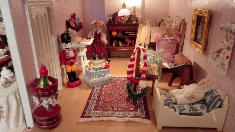 Domek dla lalek/ kolekcjonerski