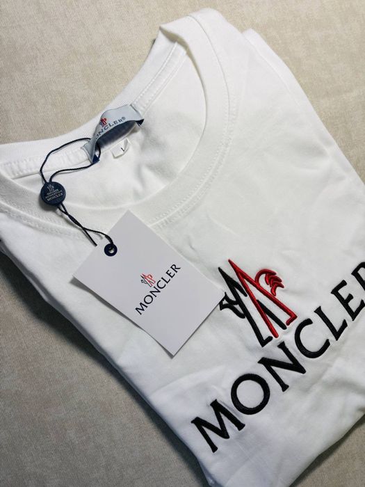 Футболка чоловіча Moncler