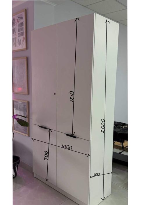 Шафа лофт стильна біла шафа