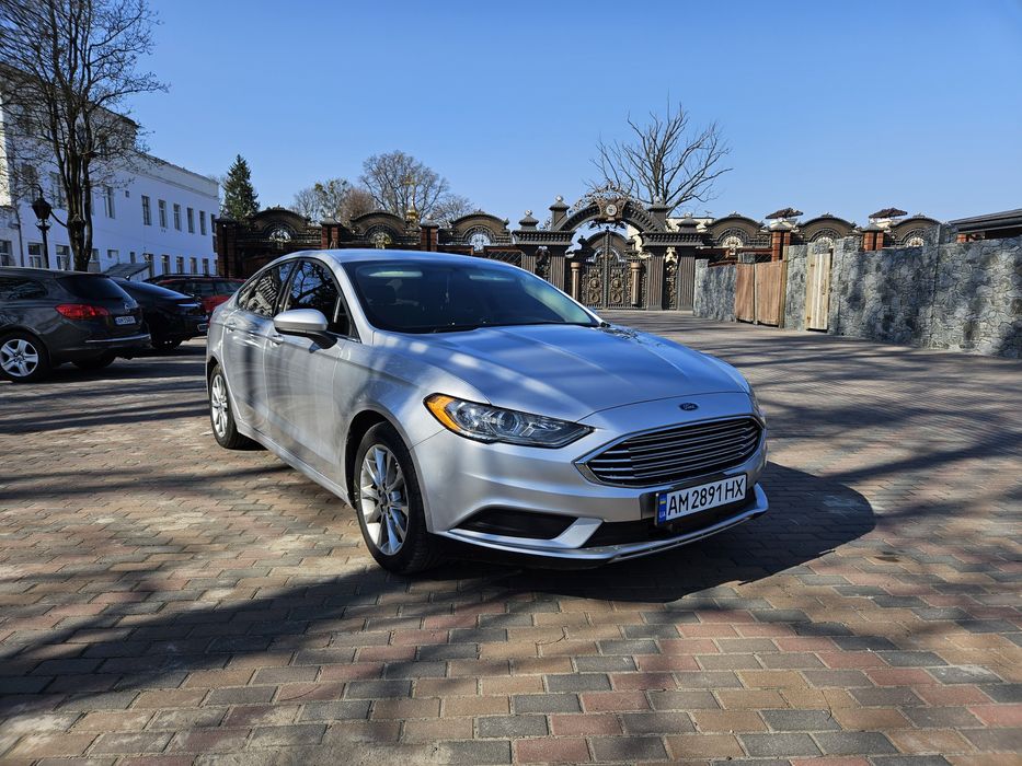 Продам Ford Fusion Hybrid 2016