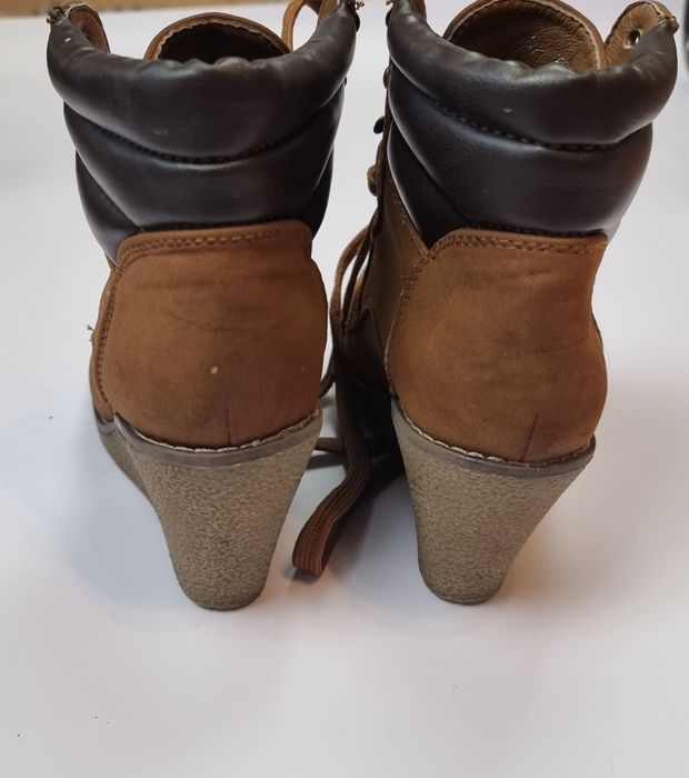 Buty botki brązowe damskie buty wiązane botki na koturnie rozmiar 39 J