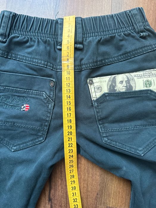 Штани і сорочка для хлопчика на 5-6 років