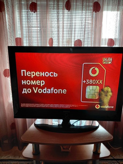 Телевізор SAMSUNG с плазмовим дісплеєм