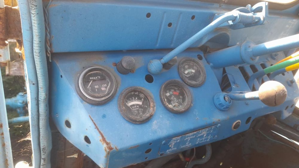 Продам трактор т 40.