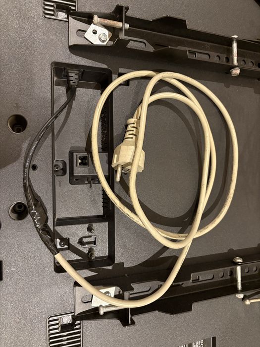 Sony Bravia LCD 40”