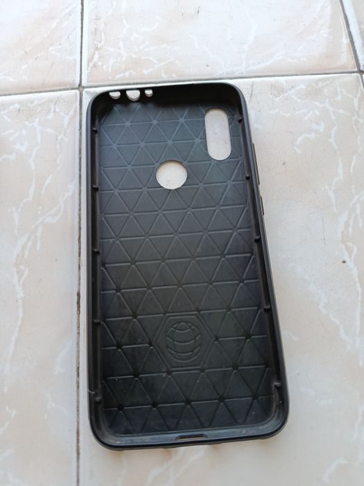 Продам Xiaomi redmi 7