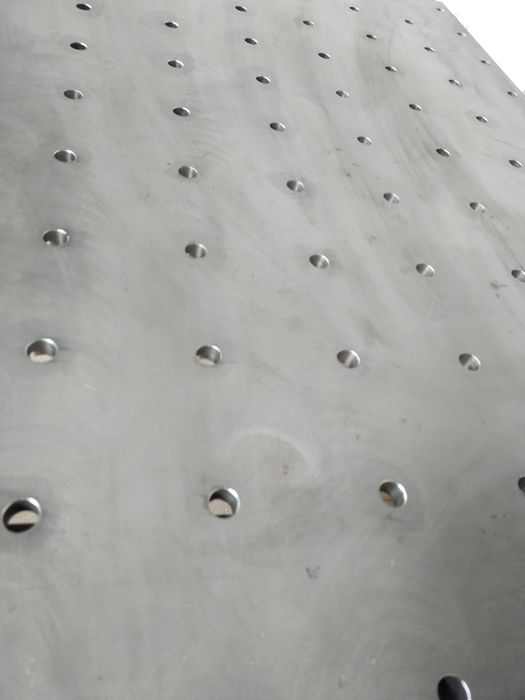 Stół spawalniczy blat 1000x2000x8  wysyłka pletowa