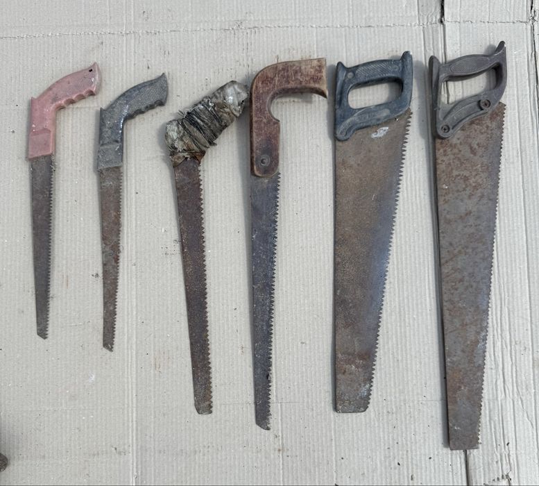 Молот, топор, колун, молоток, наковальня, зубило, ключ гайковий
