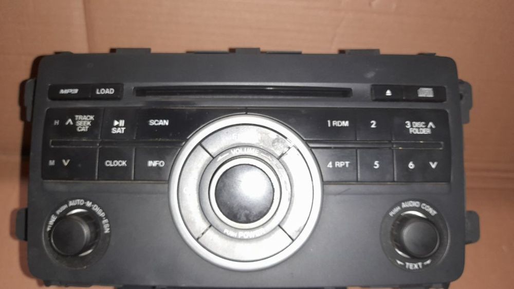 Mazda CX-9 radio